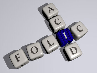 Does folic acid delay periods?